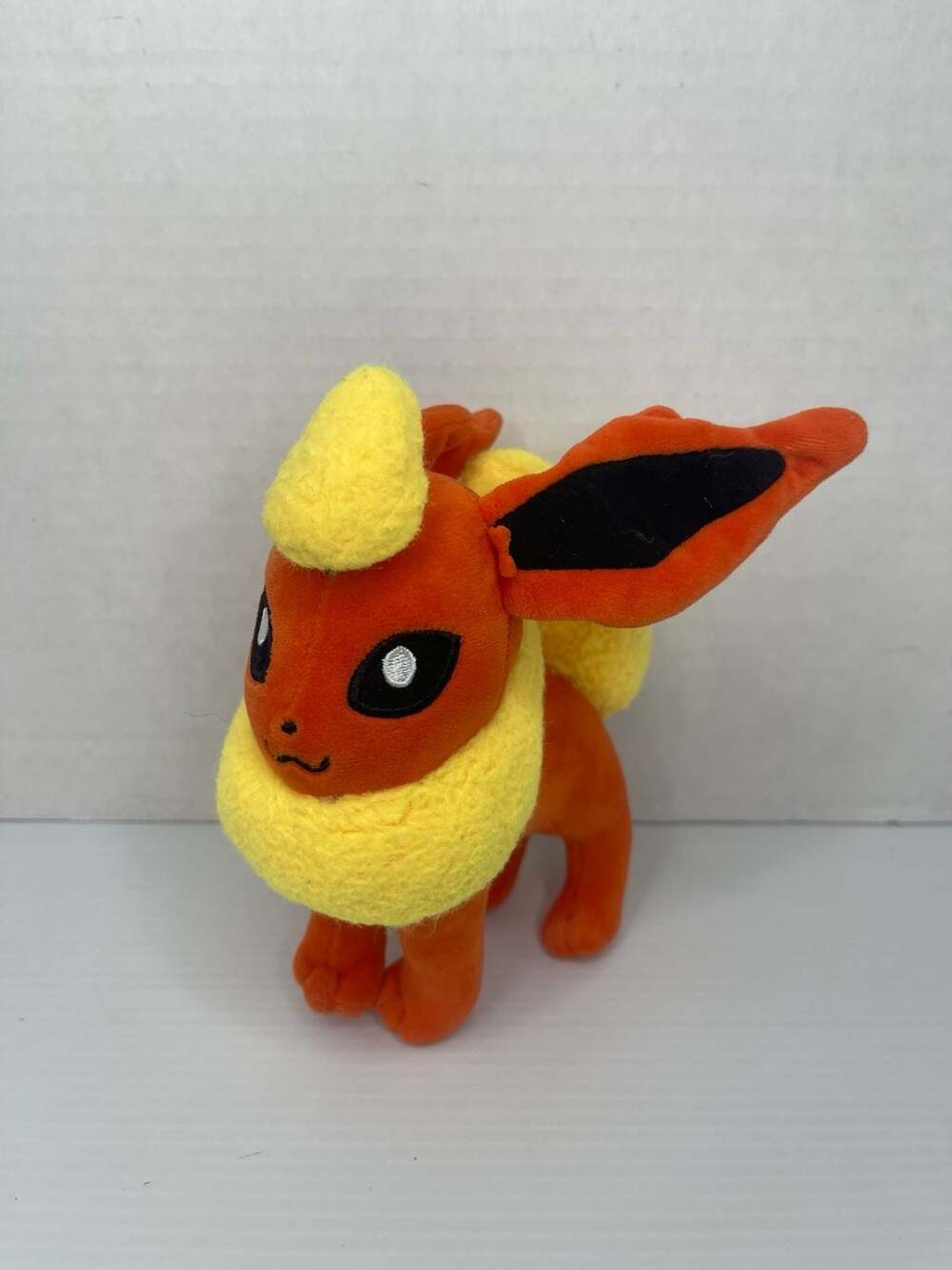 Pokemon Center Japanese Flareon Plush 2024